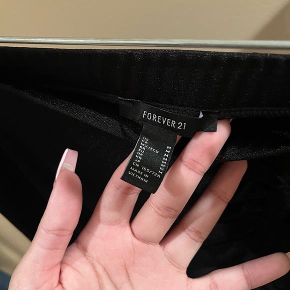 Forever 21 midi slit skirt - Picture 3 of 7